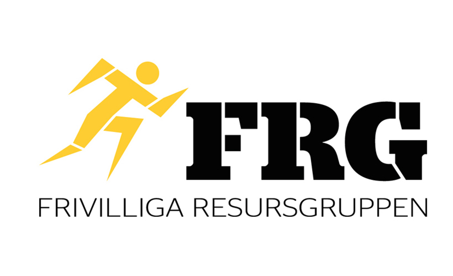 Svart text på vit bakgrund med en gul symbol för en människa som springer. Texten som står är FRG Frivilliga Resursgruppen.